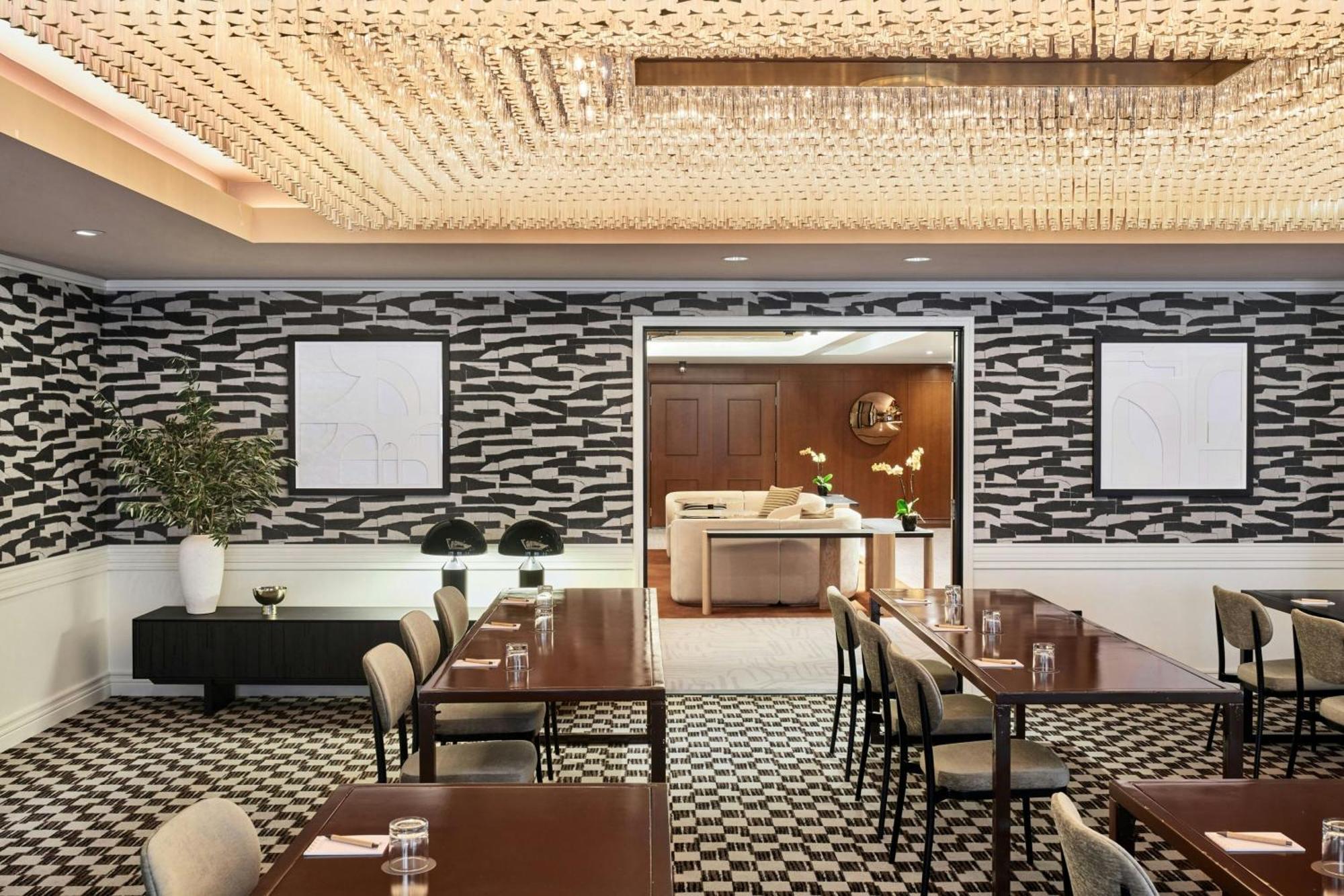Le Meridien Hotel